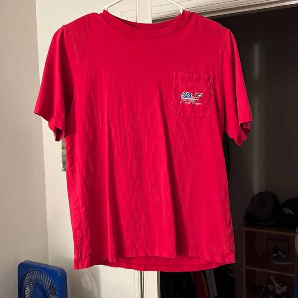 Vineyard Vines american flag short sleeve tee